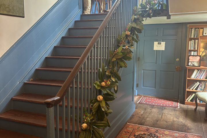 a bench in front of a building