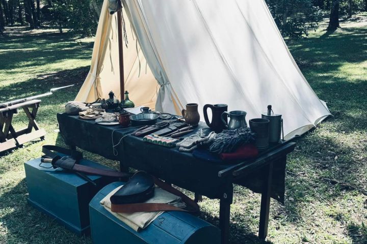 a chair sitting in the grass